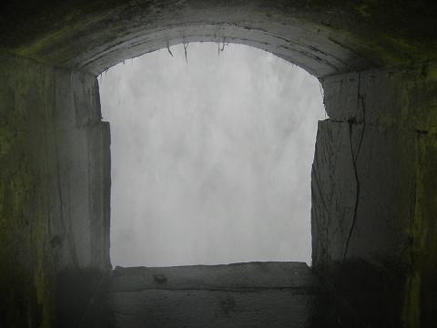 Sally-port opening onto the Horse-shoe Falls